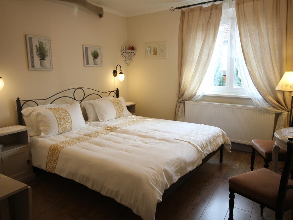 No.31 B&B Im Rosengarten Kapellen-Drusweiler エクステリア 写真